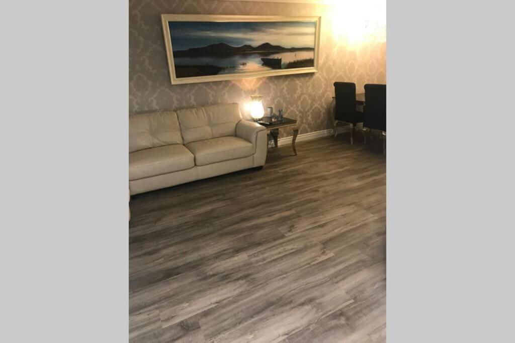 Largs Sea Front, Modern Apartment Eksteriør billede